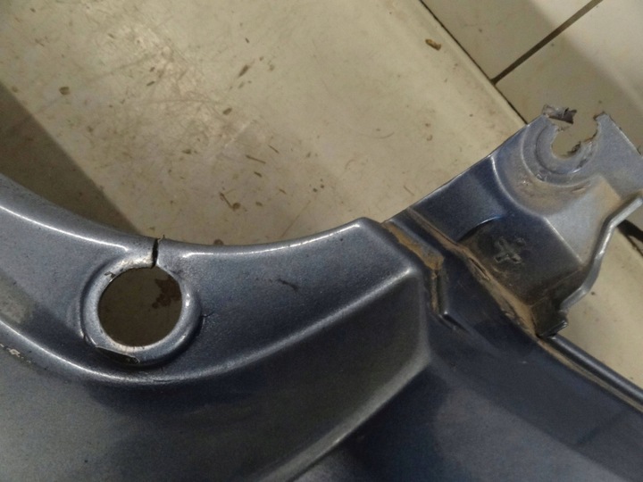 фото №9, Renault clio iii 2006 hb 5d бампер комплектний зад задній колір tej47