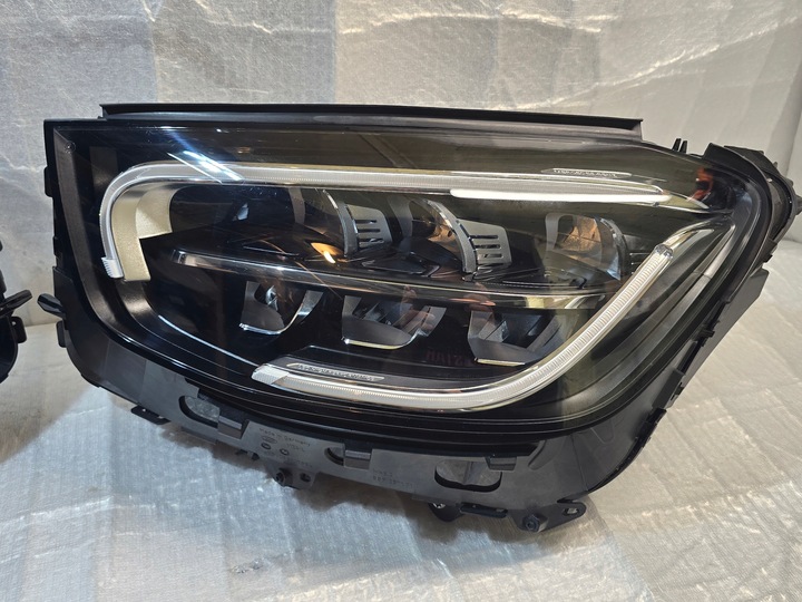фото №11, Mercedes glc w253 рестайлінг фара лівий правий повний led