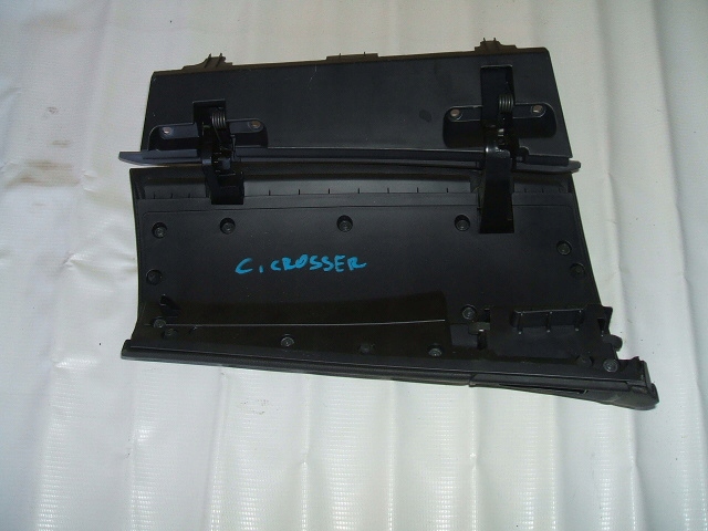 фото №3, Citroen c-crosser бардачок пасажира кришка 8042a061