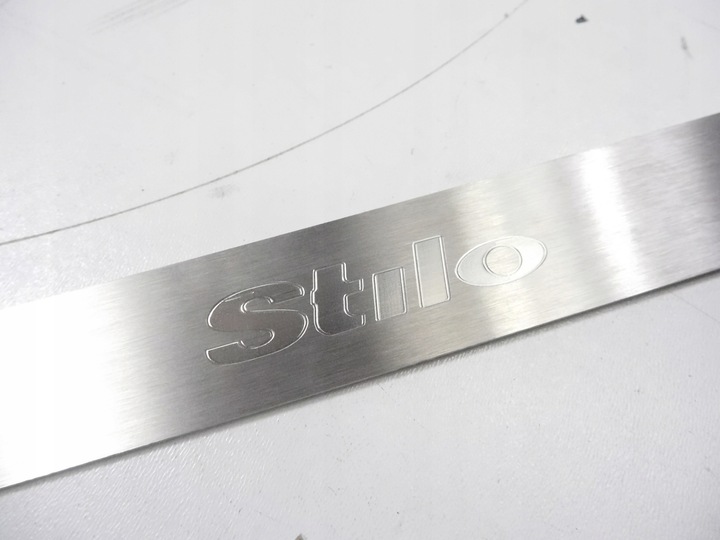 фото №7, Эмблемы накладки порога fiat stilo 2003-2007