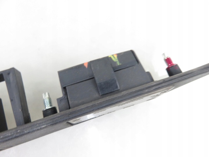 фото №6, Накладка кришки audi a3 sportback 8p 8p0827574 ly9b