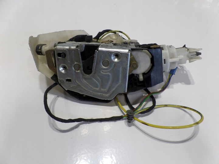 фото №1, S-klasa w220 замок двері лівий зад 2207301435