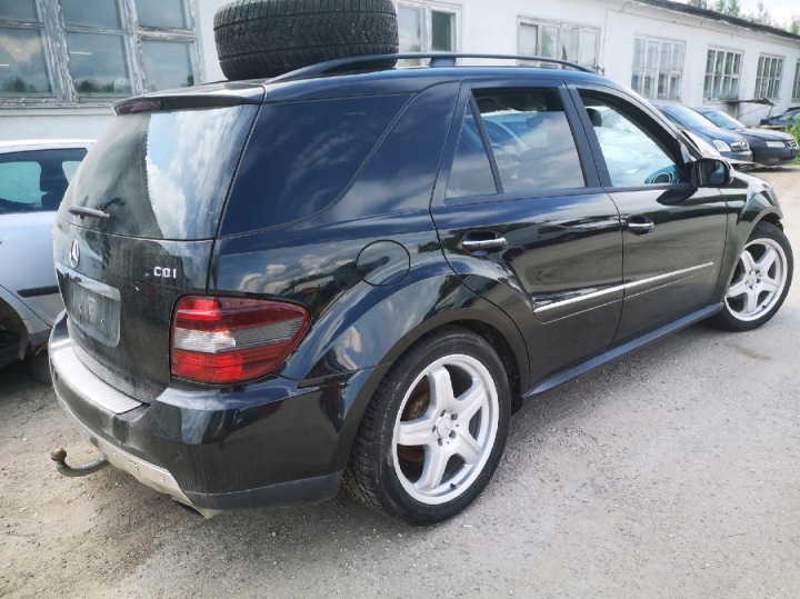 фото №9, Mercedes-benz ml-class спідометр , спідометр – панель instrumentów 2005 3