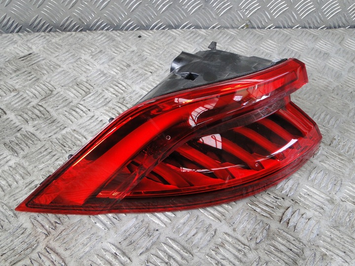 фото №16, Лампа лампы зад audi 8q rsq8 high usa 4m8945095q 4m8945069c 4m8945070c
