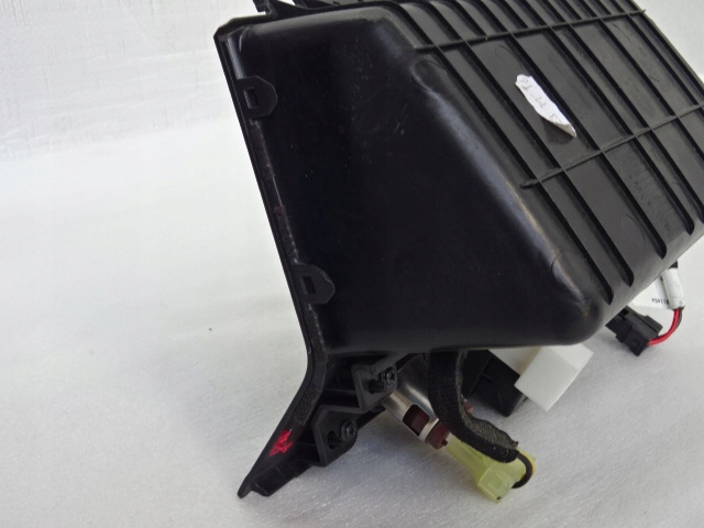 фото №8, Hyundai tucson ii бардачок полка aux usb 12v 84630-d70604x