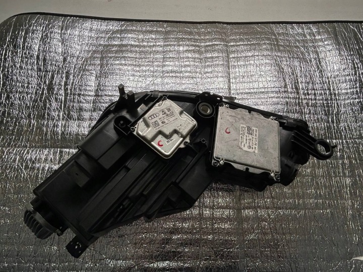 фото №13, Audi a4 b9 8w фара полный led левая правая 8w0941773 8w0941774