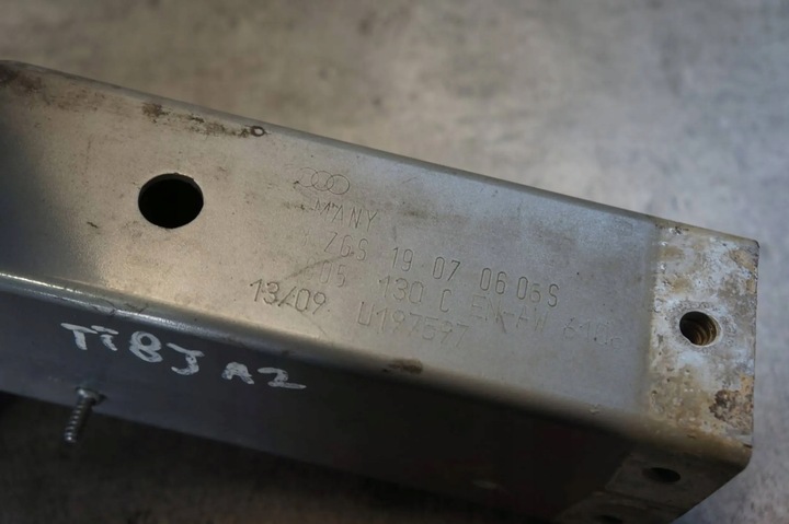 фото №6, Зона зминання лонжерон права audi tt 8j 8j0806110d