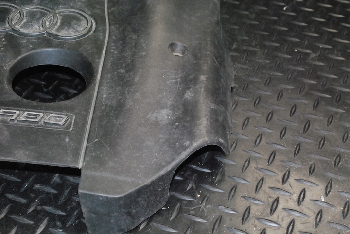 фото №9, Audi a6 c5 крышка двигателя защита 058103724j