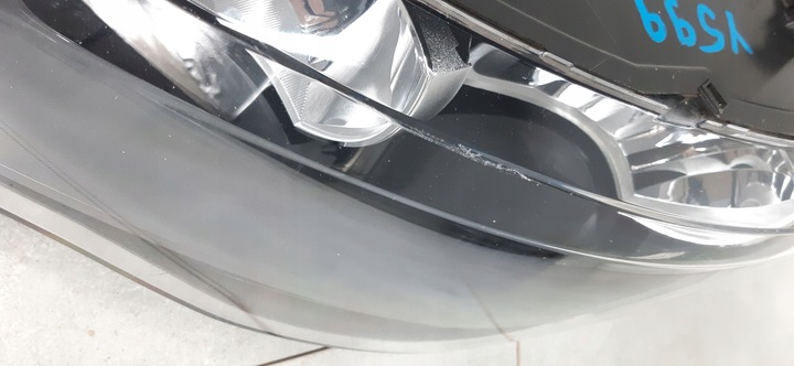 фото №8, Audi a1 лампа левая обычная перед 8x0941003