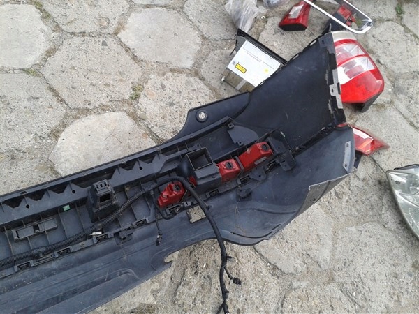 фото №11, Бампер задній зад audi q3 pdc 8u0807385a