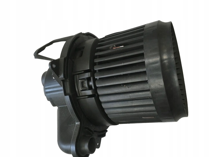 фото №1, Wentylatro повітродувка niawiewu renault captur 2018 5p3730000
