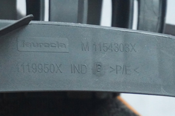 фото №12, Renault zoe 12-19 заводской новый бампер перед переднее оригинальный номер комплект оригинал