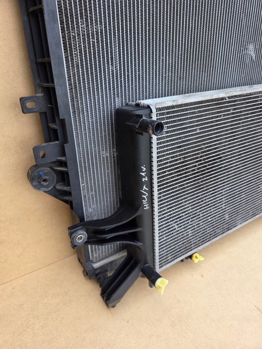 фото №7, Комплект радіатор toyota hilux viii 2.8d рестайлінг автомат 2640-3207-03