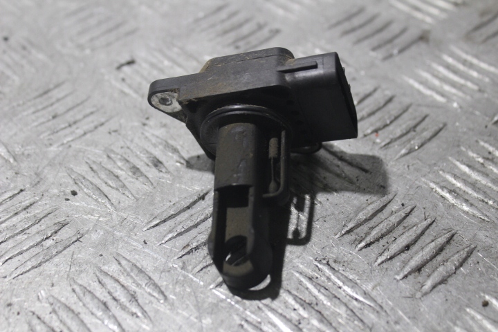 фото №1, Витратомір повітря toyota avensis ii t25