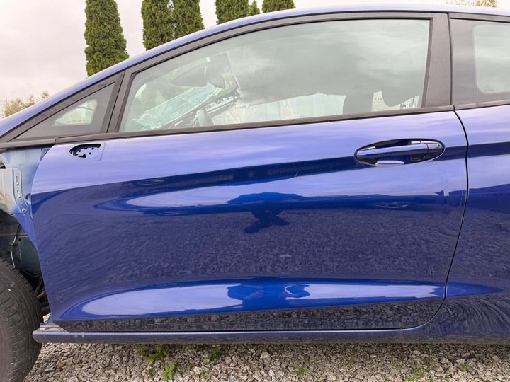 фото №1, Дверь левая передние левый перед комплектные 3d 3 дверь ford fiesta mk8