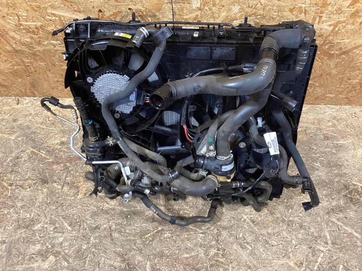 фото №8, Land rover discovery 5 l462 радіатор комплект lr062425 fpla-19c600-ad