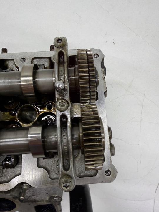 фото №8, Audi a8 a7 a6 c7 3.0 tdi cdu головка двигателя валы распределительный вал левая комплектная