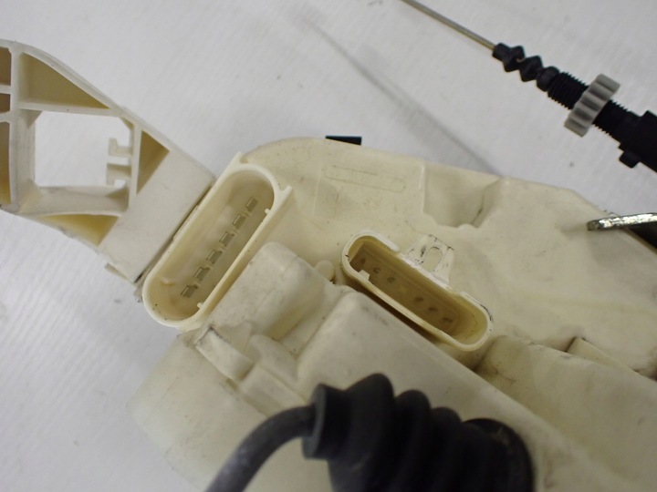 фото №8, Mercedes s w221 замок зад лівий a2217301535