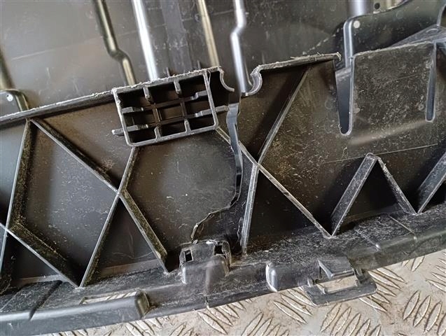 фото №12, M1 smart for four поддержка решётка a4538855800