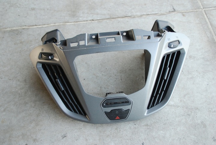 фото №1, Рамка радіо ґрати повітропровід transit custom mk8