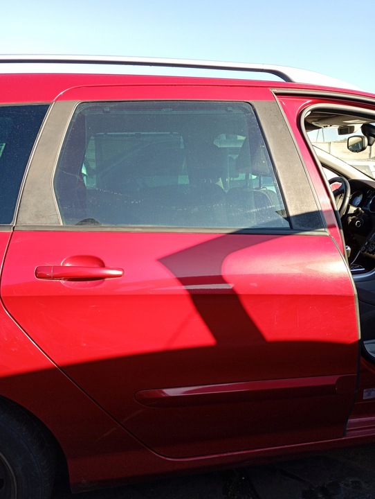 фото №1, Peugeot 308 sw t7 04-14 двері праві задні зад код фарби права