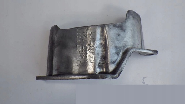 фото №1, Захист піввісь праві перед audi a6 s6 c5 4d0407722d