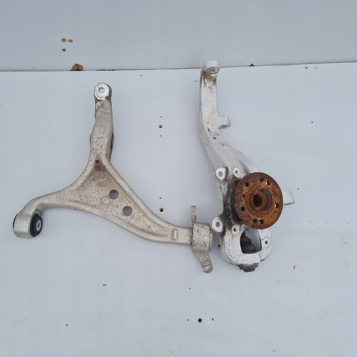 фото №1, Поворотный кулак перед правый mercedes gl ml w166 рычаг