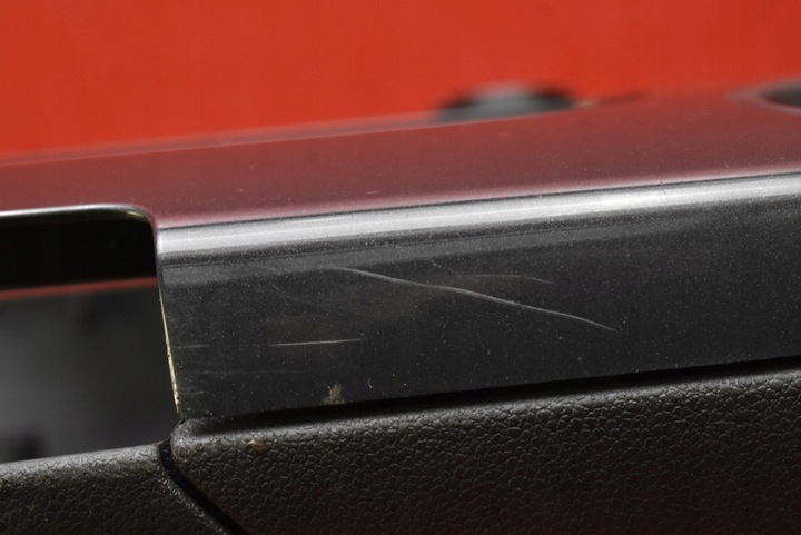 фото №8, Туннель средний подлокотник кожаный eu peugeot 3008 1 i 10-13