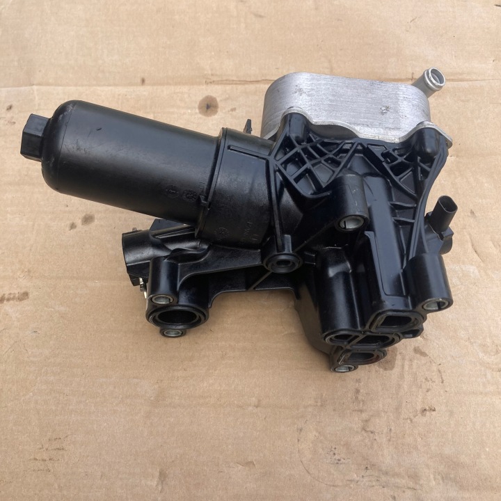 фото №10, Vw golf 7 gtd 2,0 tdi основа / корпус фільтра масла 05l115389l / 2020рік
