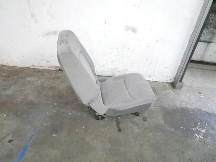 фото №6, Сиденье средство зад задний nissan almera tino 00-03