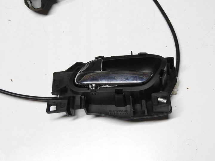 фото №8, Peugeot 308 t7 рестайлінг 11-13 замок двері лівий перед 732077