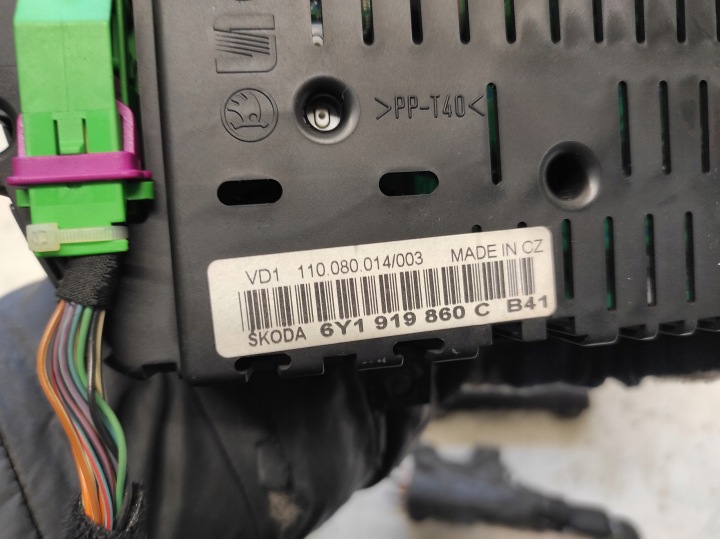 фото №7, Skoda fabia 1 i 99- 1.4 ame комплект стартовий блок керування  047906033g