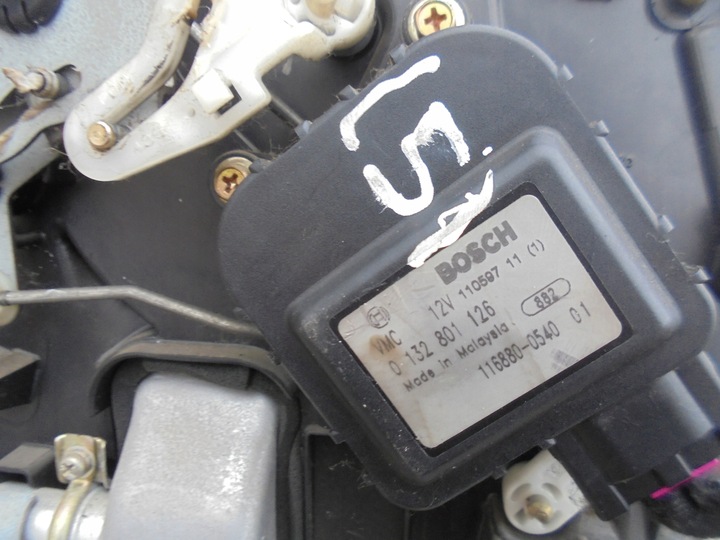 фото №1, Двигунчик нагрівача 0132801126 a6 c5 2.4b повний привід