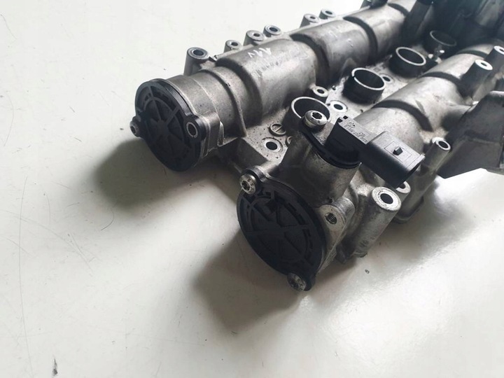 фото №5, Vw touran ii 10-15r 1.4 tsi cav кришка клапанів з розподільчі вали