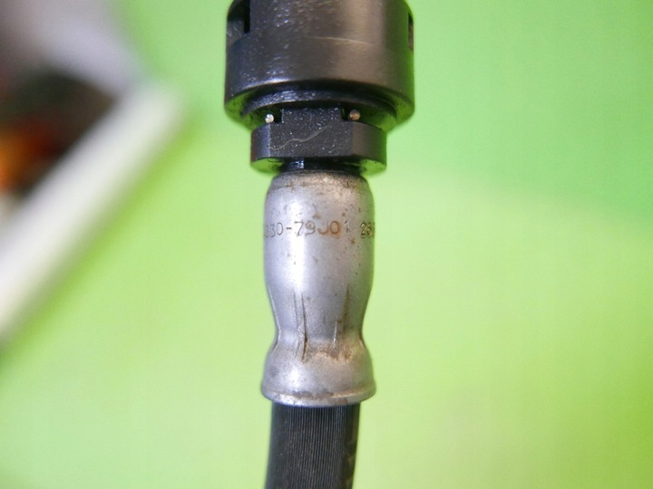 фото №8, Трубка шланг виштовхувач зчеплення 23830-79j01 fiat sedici i fl 1.6 16v 09-14