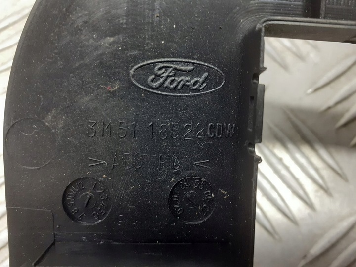 фото №3, Рамка радио консоль средняя ford c-max 3m51-18522