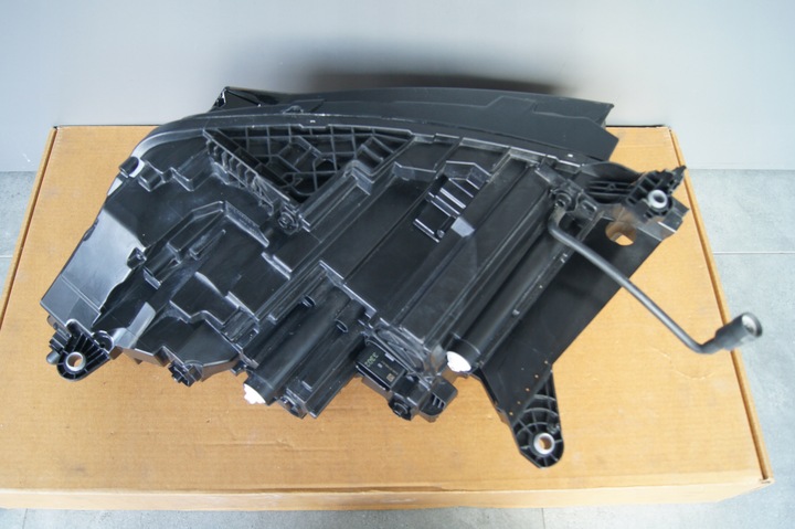 фото №6, Повний led skoda enyaq права європа 5lb941016a