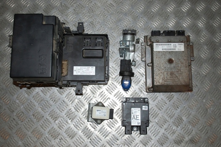 фото №1, Ford transit компьютер набор запуск 8c11-12a650
