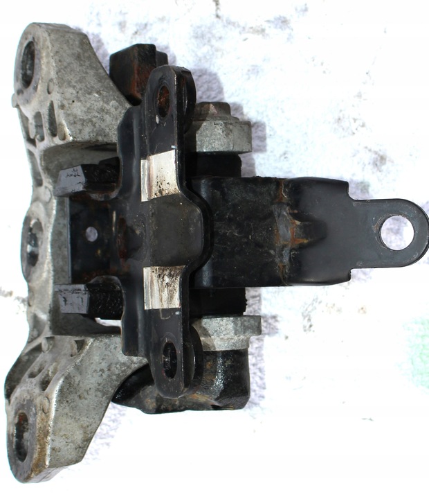 фото №6, Подушка, лапи двигуна, db2t39070a + db2t3908y, mazda cx-3 2,0i 2015r.