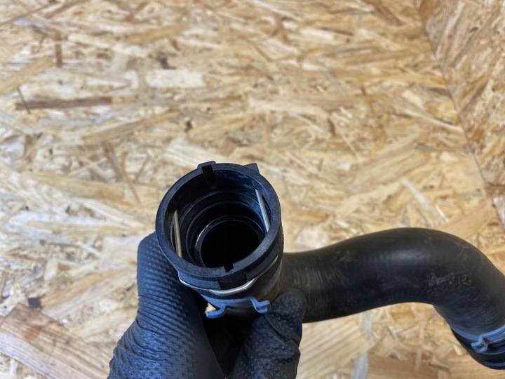 фото №10, Шланг труба шланг води audi a6 c7 a7 4g 4g0122101al 2011-