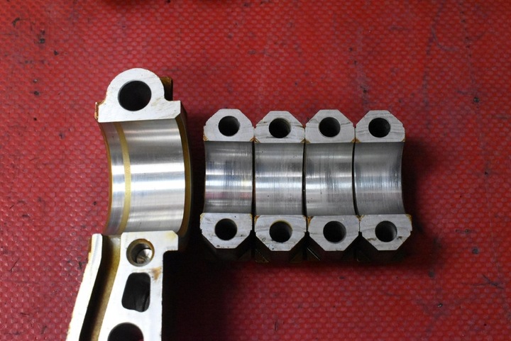 фото №12, Головка двигателя toyota yaris verso 1 i 1.3 vvti 86 km 99-03