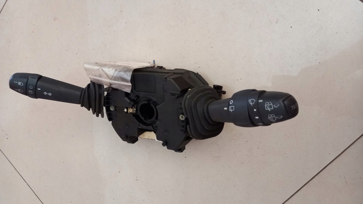 фото №1, Переключатель комбинированный fiat stilo sw van 03r