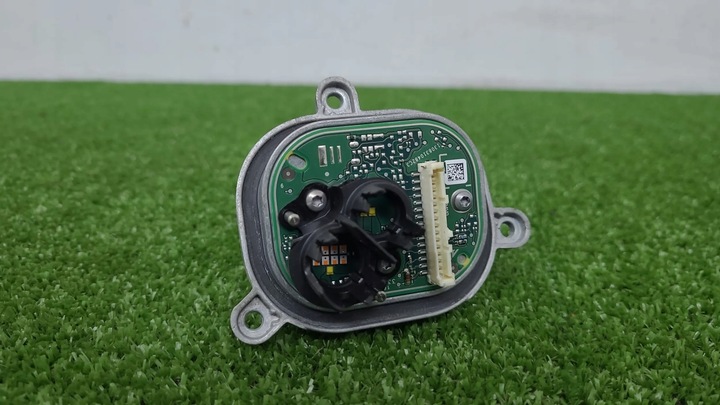 фото №1, Модуль преобразователь led jeż лампы левый audi a4 b9