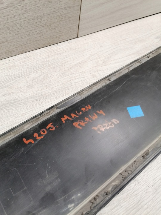 фото №11, Macan планка двері праві перед 95b837890p