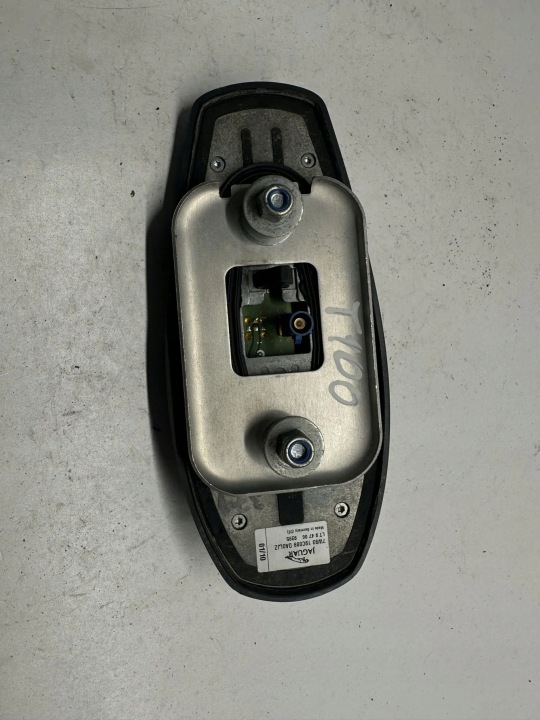 фото №11, Jaguar xf x250 антена gps плавник 7w9319c089da0ljz 2010