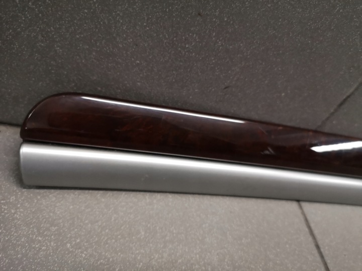 фото №9, Планка dekor обшивка левый зад a8 d3 длинный 4e4867419p