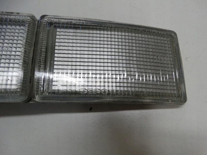 фото №2, 08-441-1609l-f відбивач заглушка бампера лівий перед vw golf iii