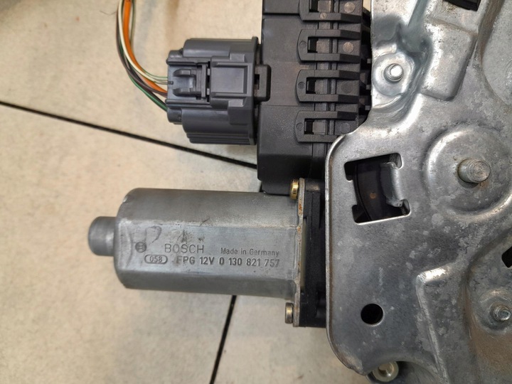 фото №8, Підйомник вікна правий перед ford focus mk1 1.6 16v