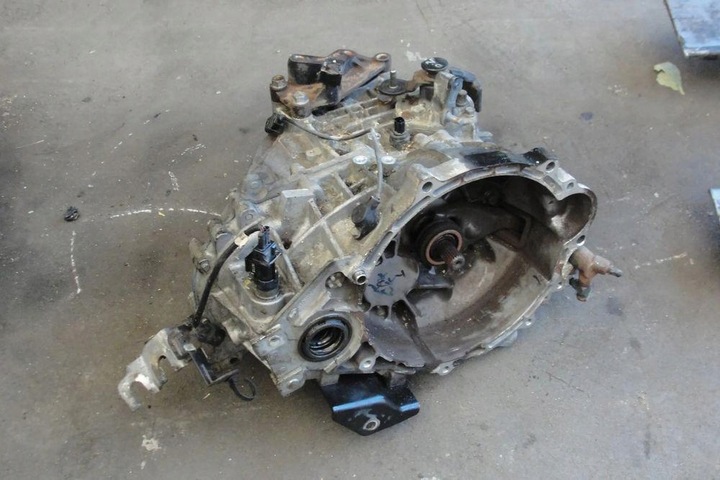 фото №8, Коробка передач коробки передач механічна коробка передач 1.4 crdi hyundai i20 i 10r