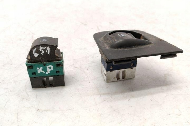 фото №8, Кнопка управление стекло правых передних дверь fiat doblo cargo 223_